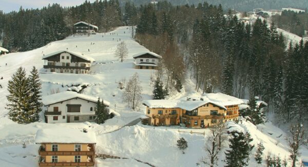 FEWO Wilder Kaiser preiswerte Ferienwohnungen in St. Johann in Tirol familienfreundlich direkt an der Skipiste online buchbar 2